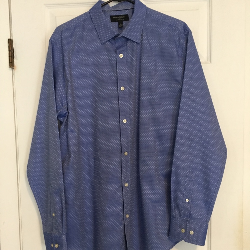 Banana Republic men’s dress shirt